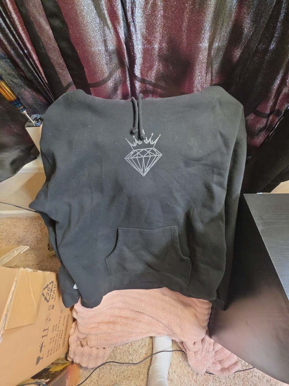 Purpose X Design Wear Your Purpose Crown Diamond Logo Hoodie View 2